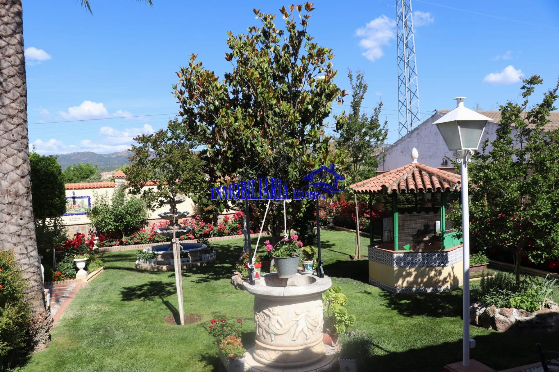 For sale of chalet in Córdoba