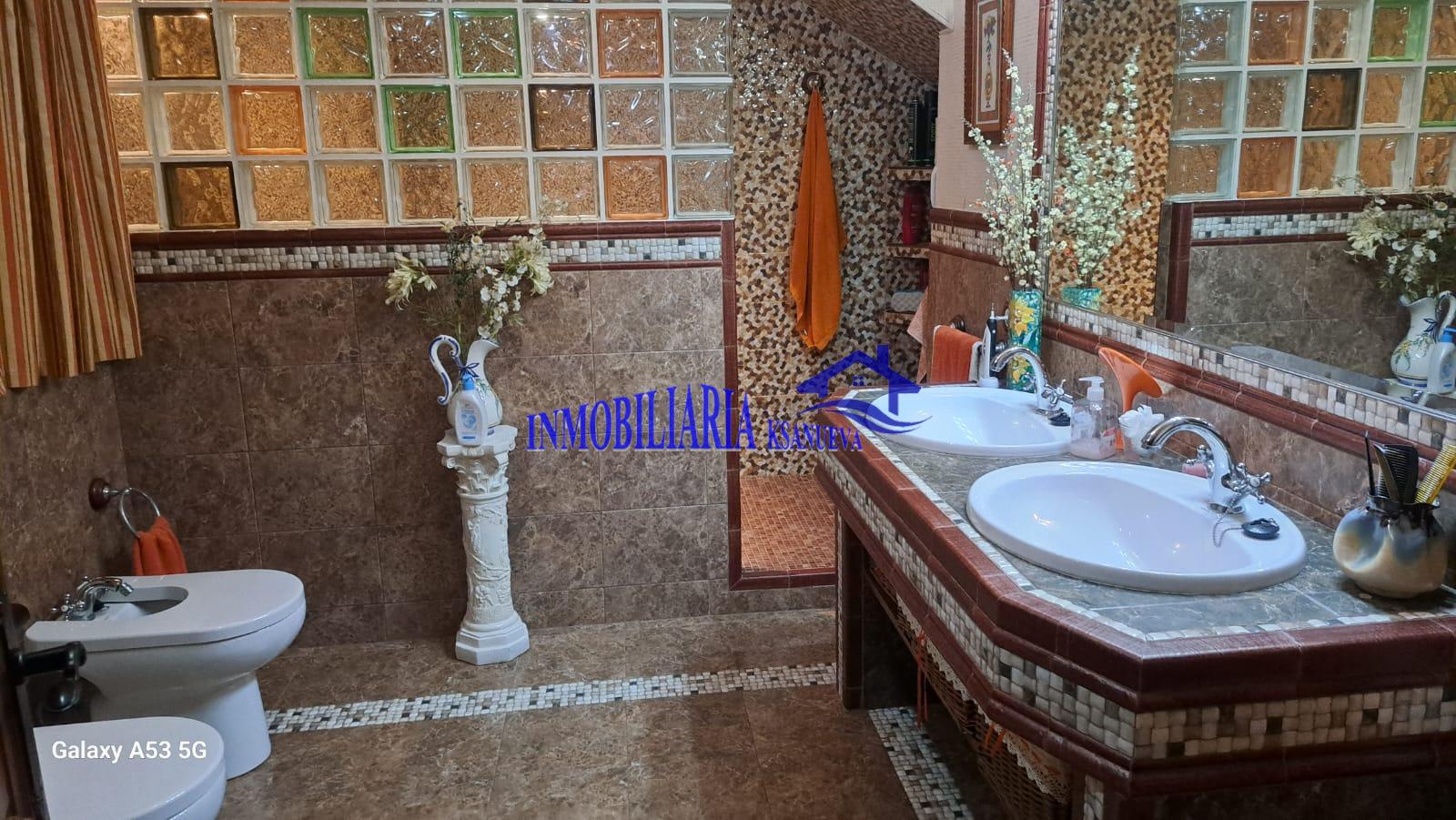 For sale of chalet in Córdoba