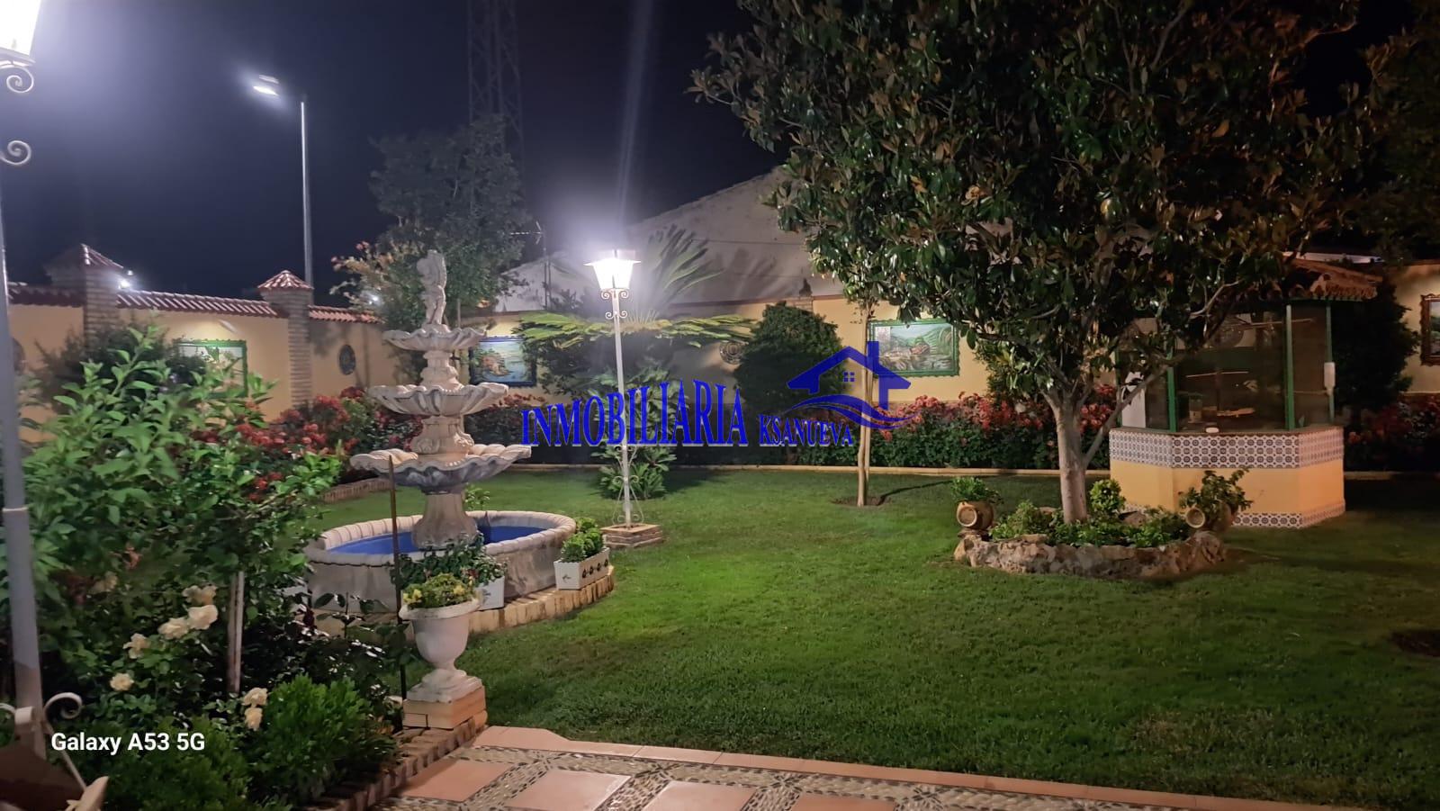 For sale of chalet in Córdoba