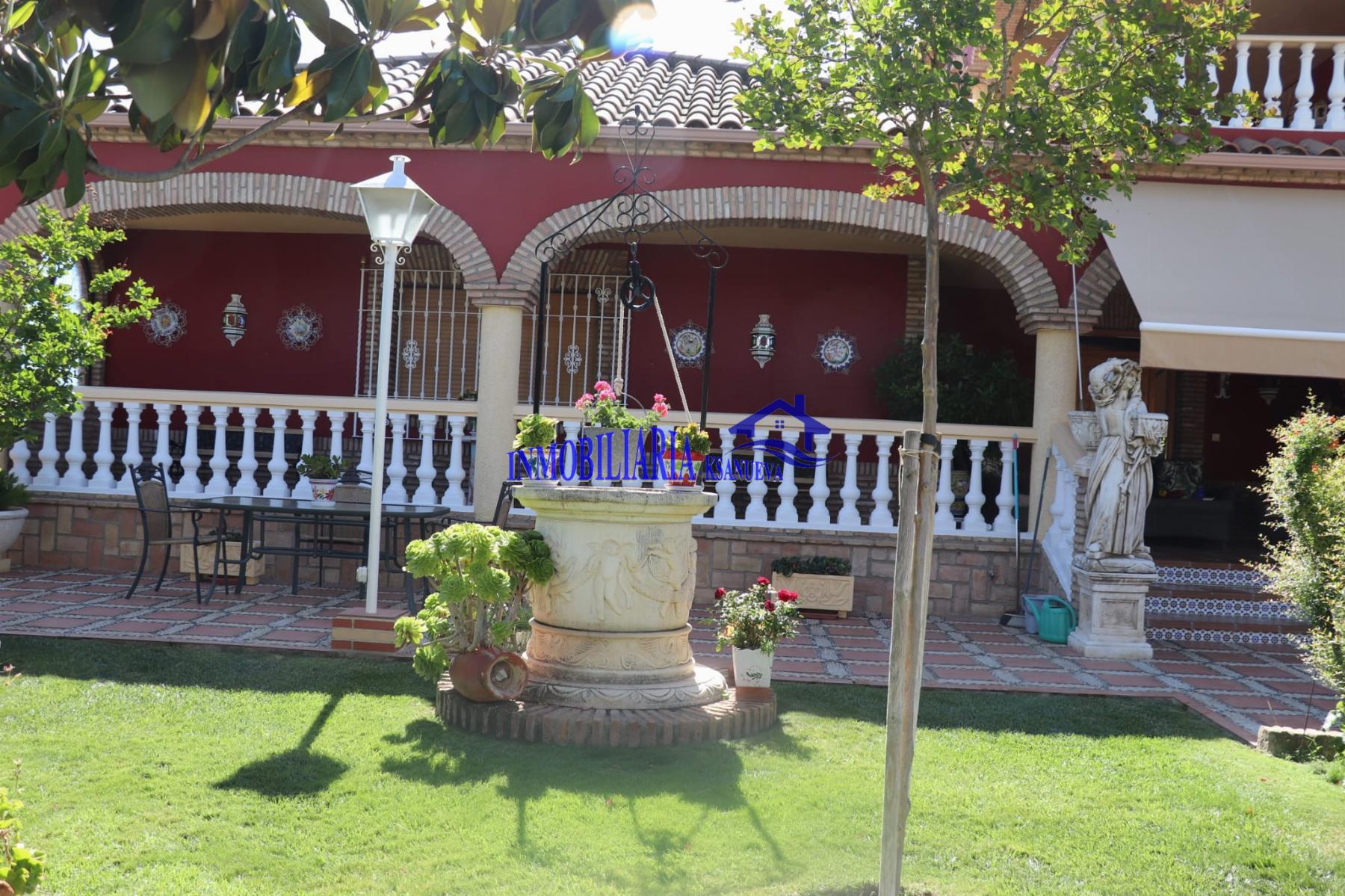 For sale of chalet in Córdoba