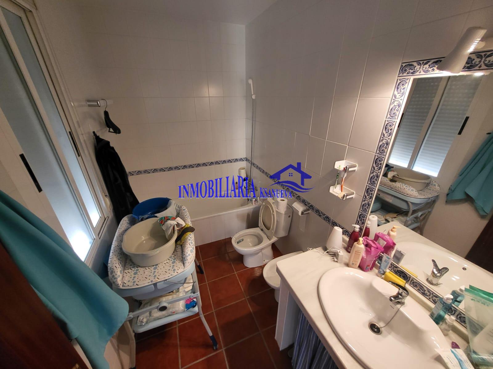 For sale of chalet in Córdoba