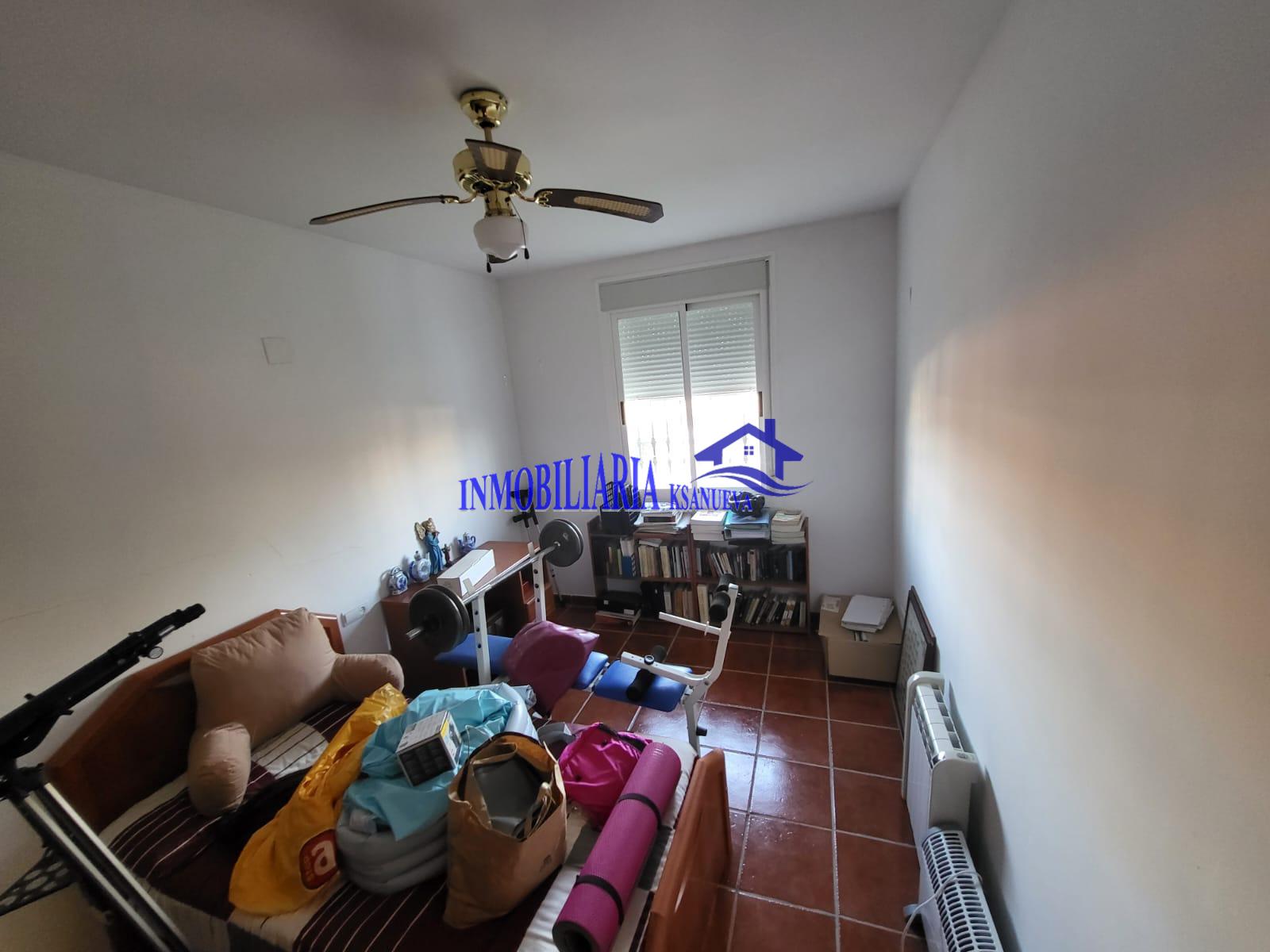 For sale of chalet in Córdoba