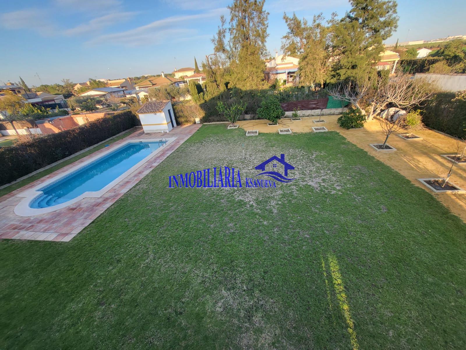 For sale of chalet in Córdoba