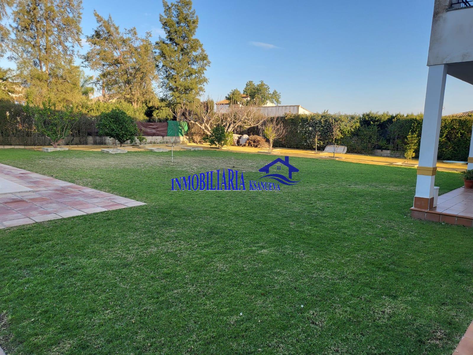 For sale of chalet in Córdoba