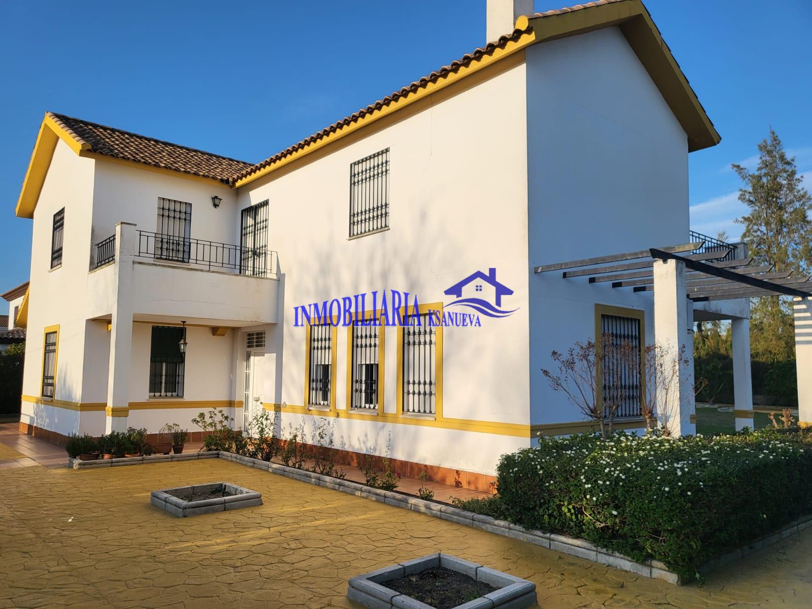 For sale of chalet in Córdoba