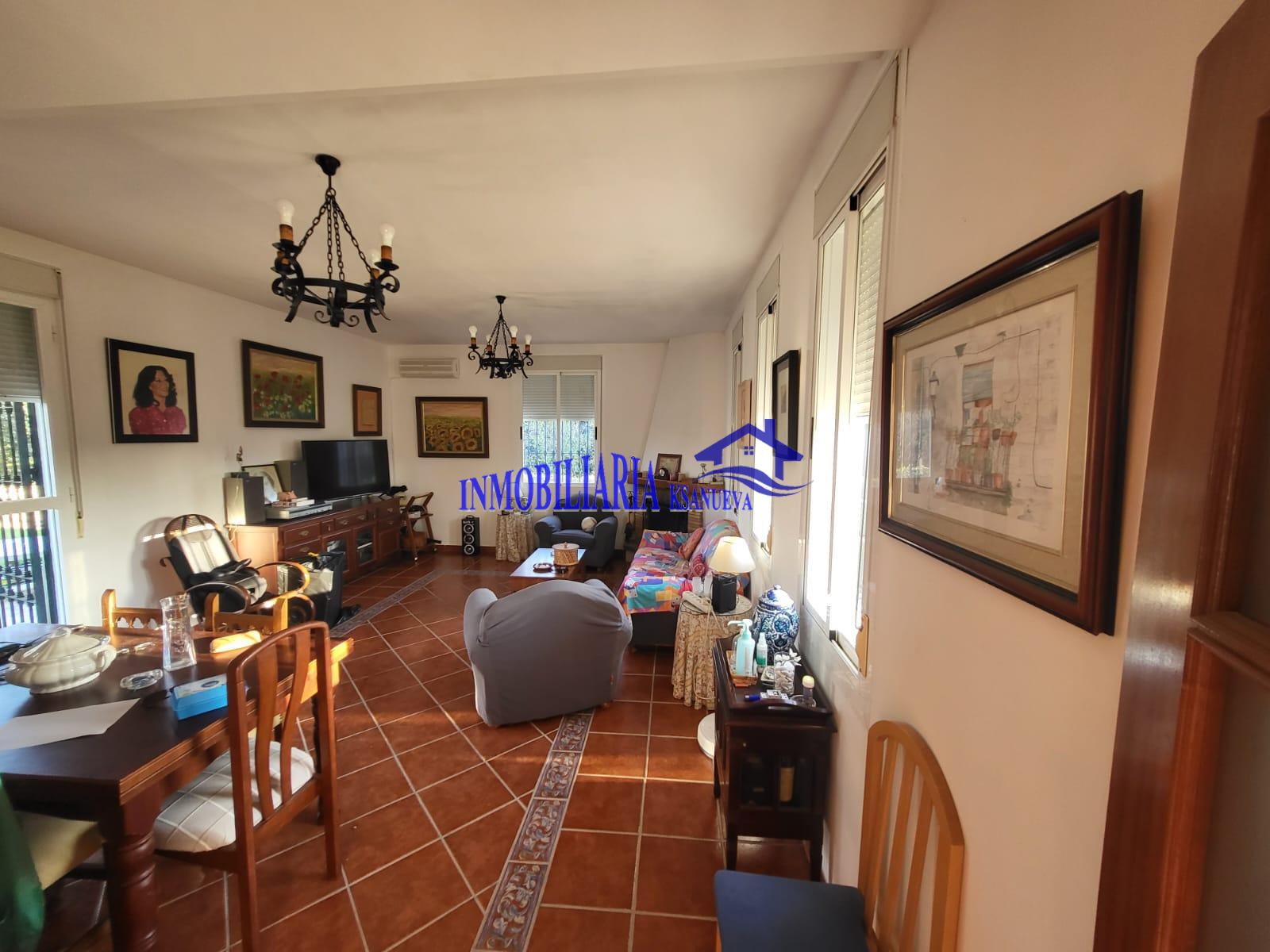 For sale of chalet in Córdoba