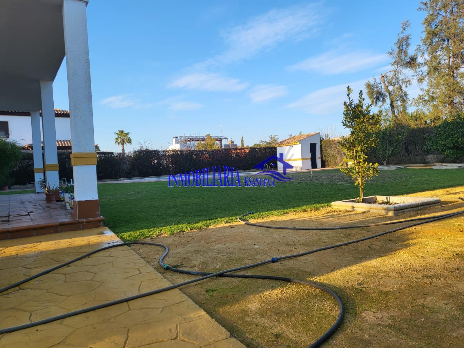 For sale of chalet in Córdoba