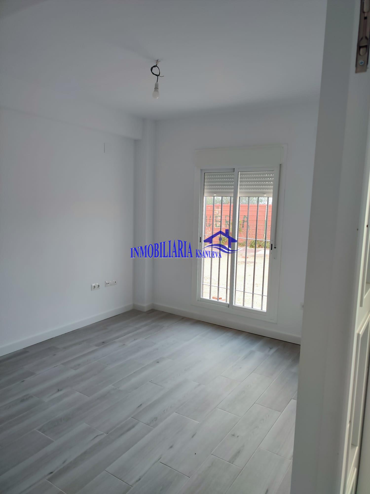 For sale of chalet in Córdoba