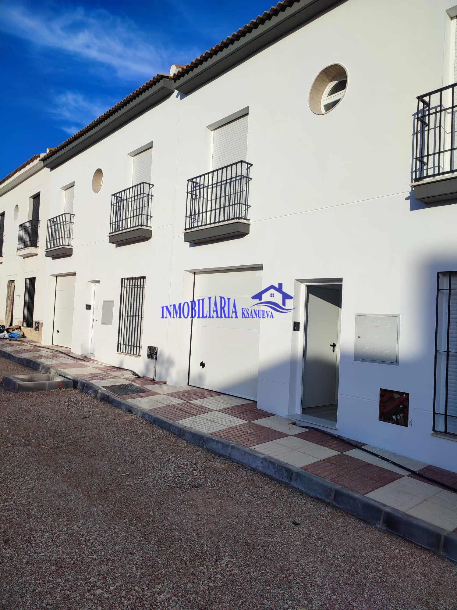 For sale of chalet in Córdoba