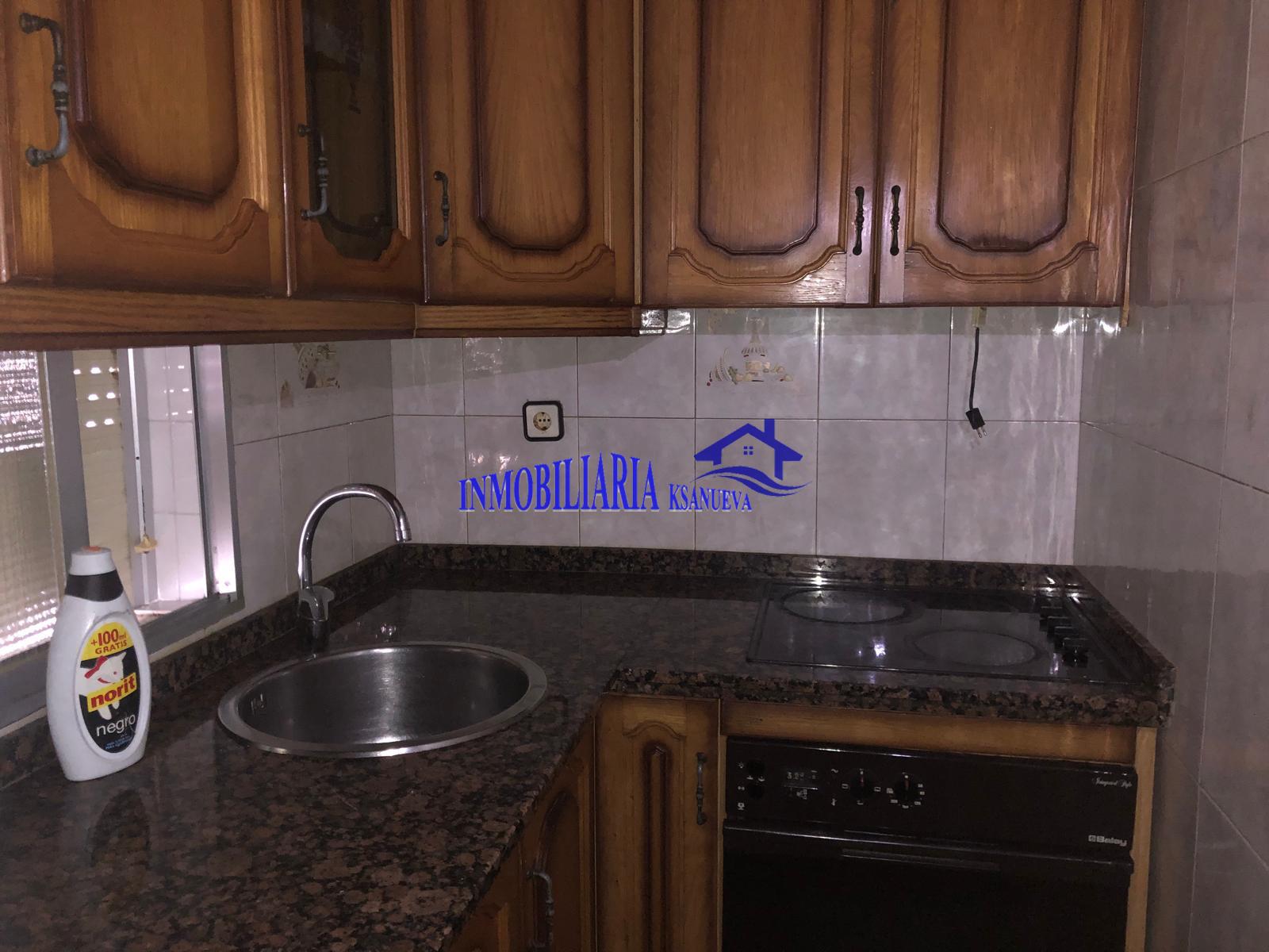 For sale of flat in Córdoba