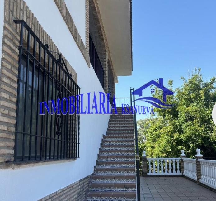 For sale of chalet in Córdoba