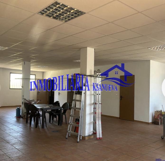 For sale of chalet in Córdoba