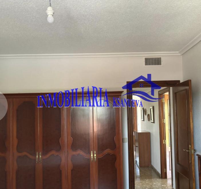 For sale of chalet in Córdoba