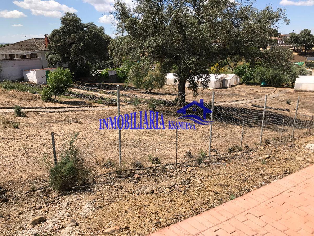 For sale of land in Córdoba