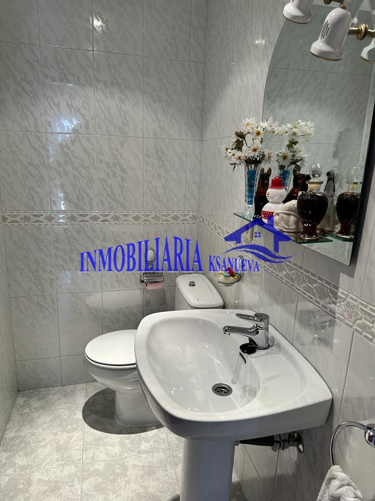 For sale of house in Córdoba