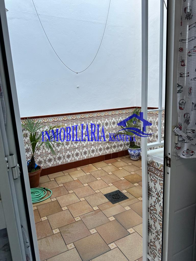 For sale of house in Córdoba