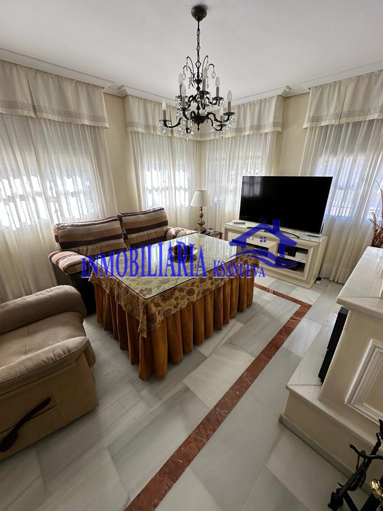 For sale of house in Córdoba