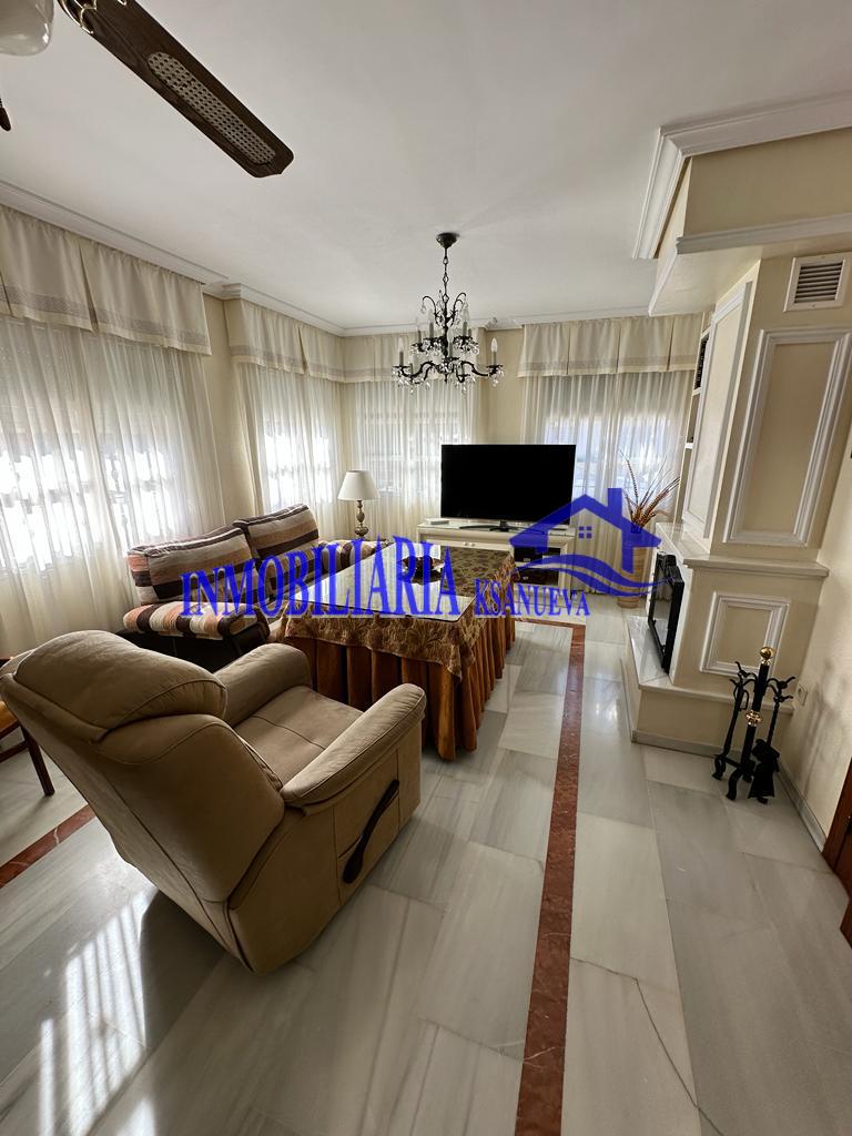 For sale of house in Córdoba