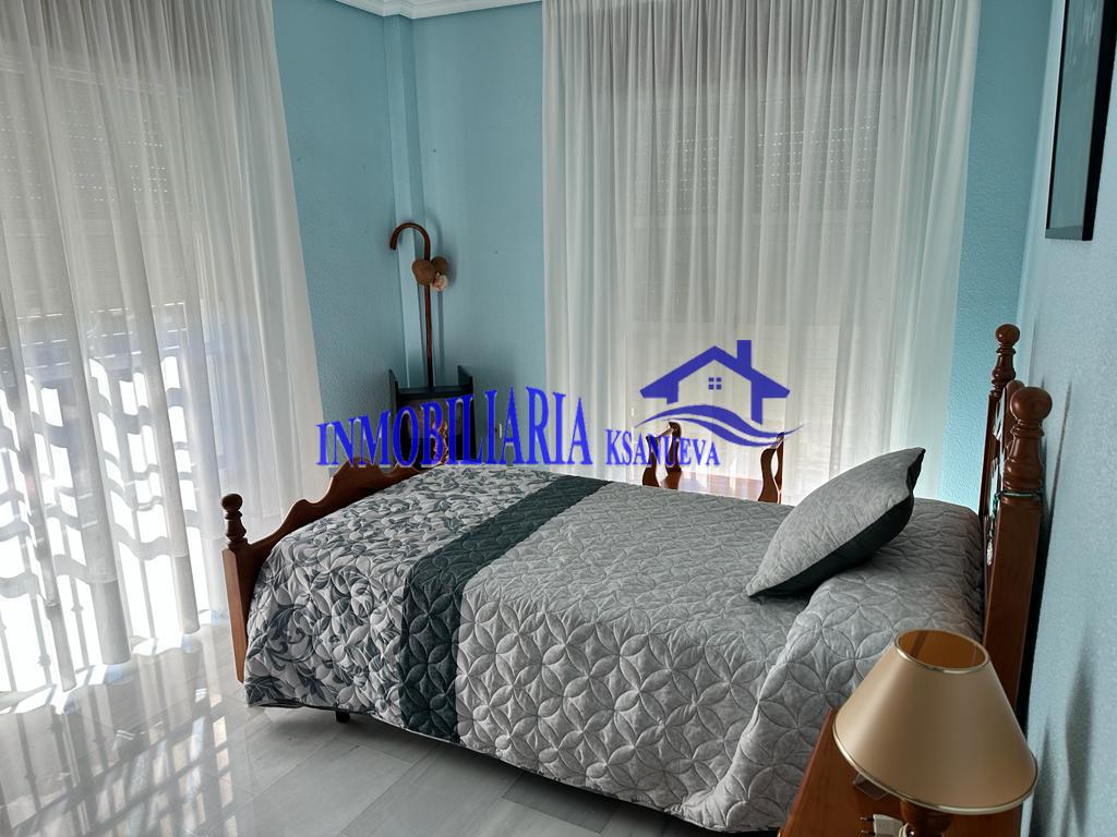 For sale of house in Córdoba