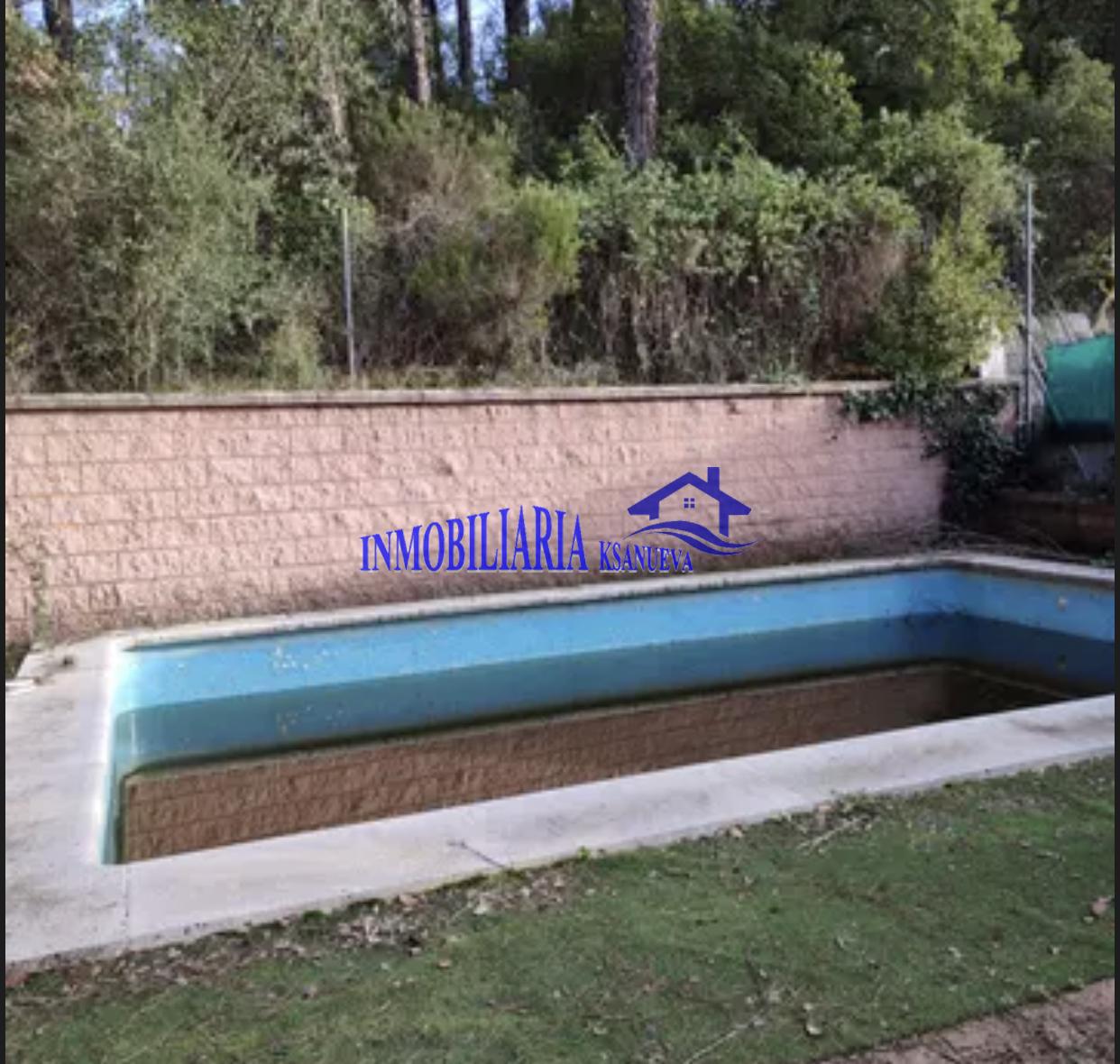 For sale of chalet in Córdoba