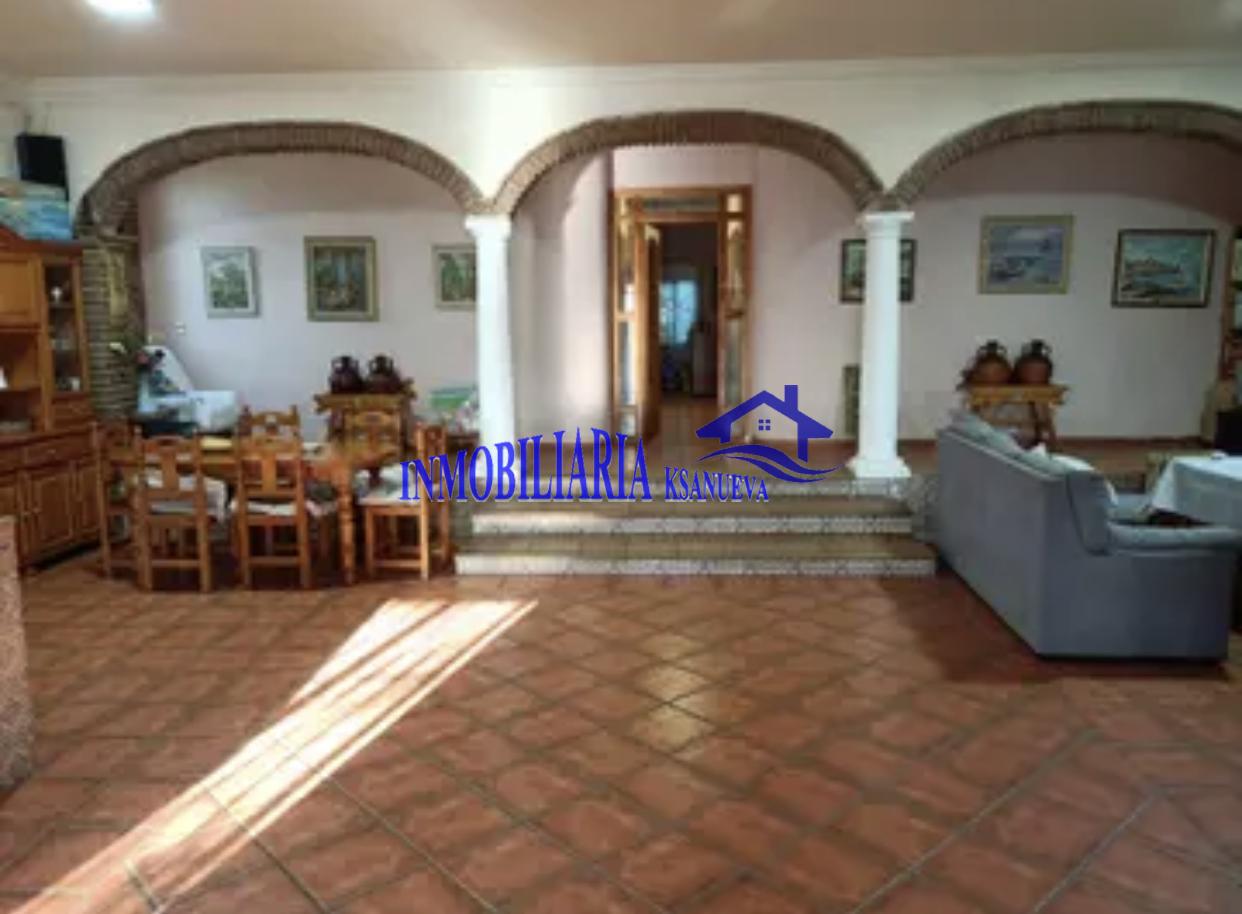 For sale of chalet in Córdoba