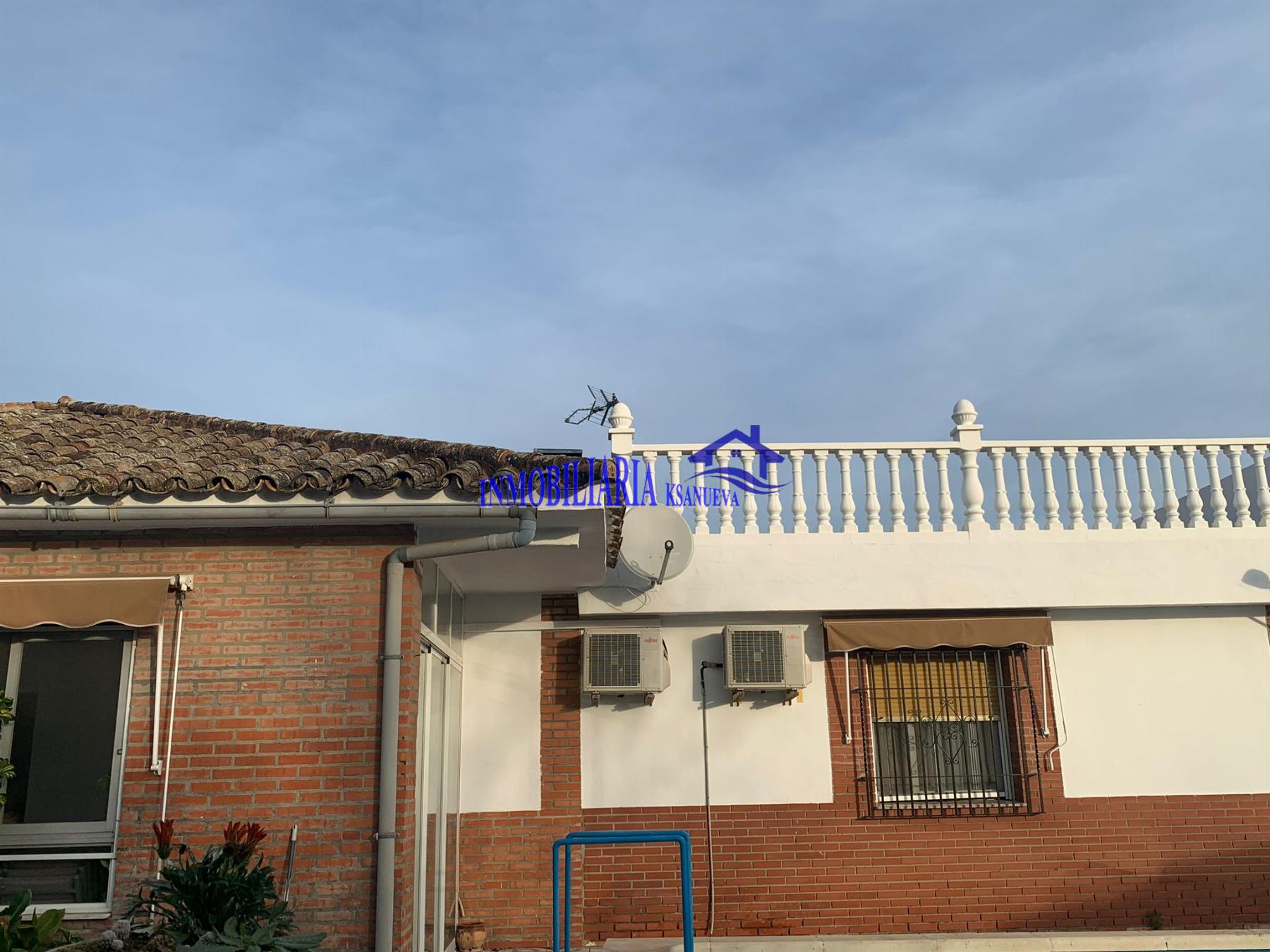For sale of chalet in Córdoba