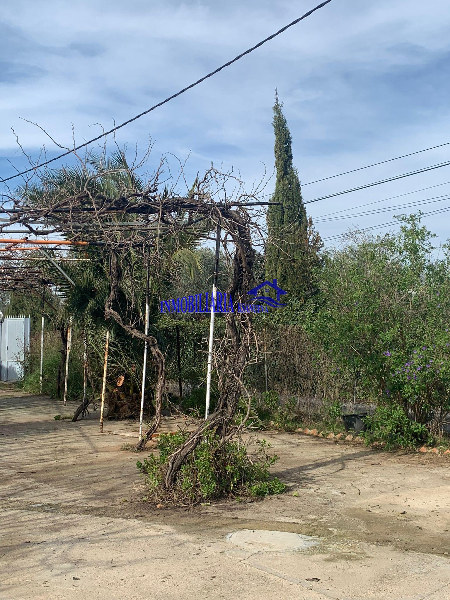 For sale of chalet in Córdoba