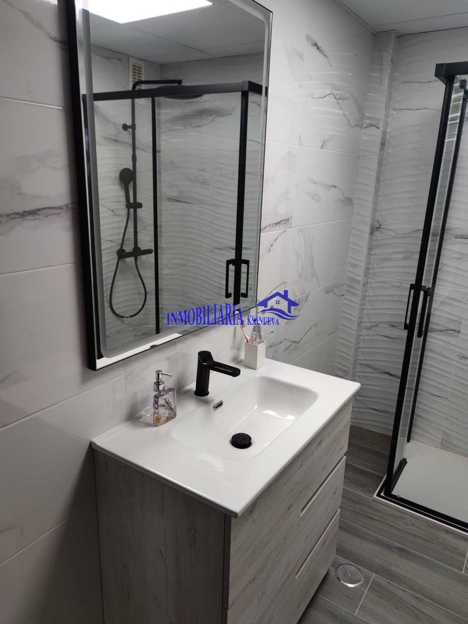 For sale of new build in Córdoba