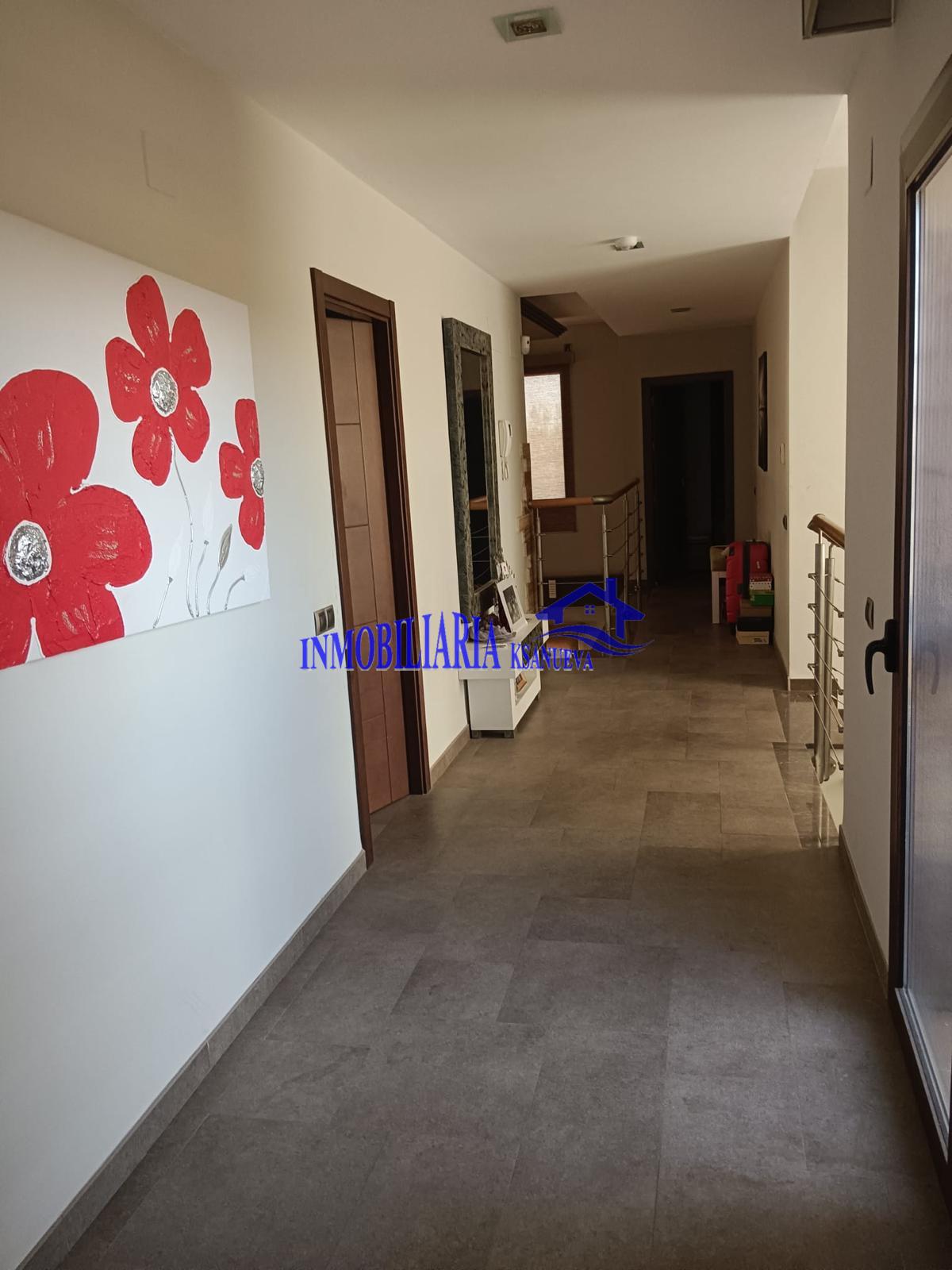 For sale of chalet in Córdoba