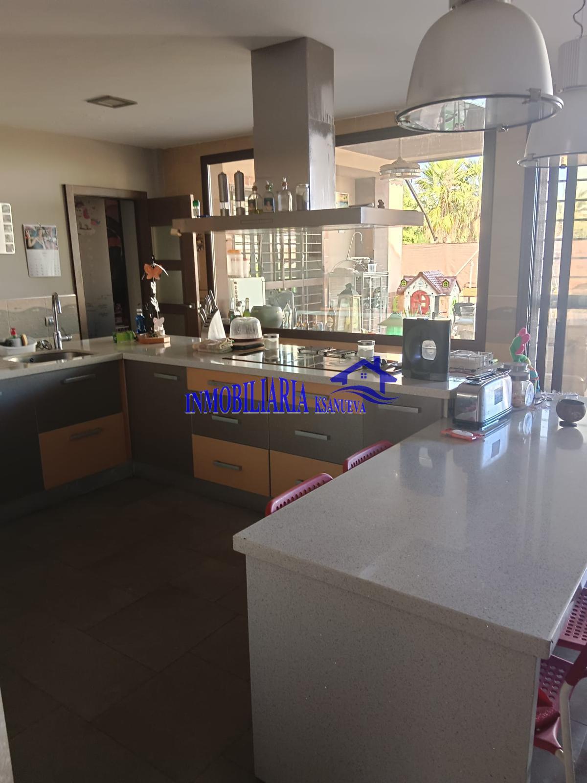For sale of chalet in Córdoba