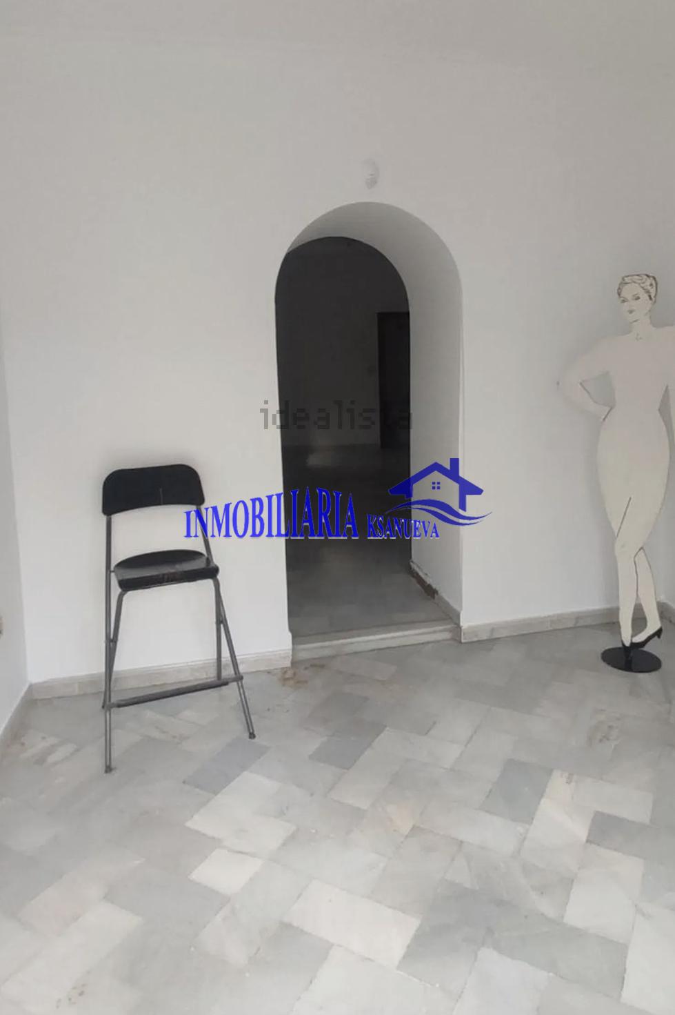 For sale of apartment in Córdoba