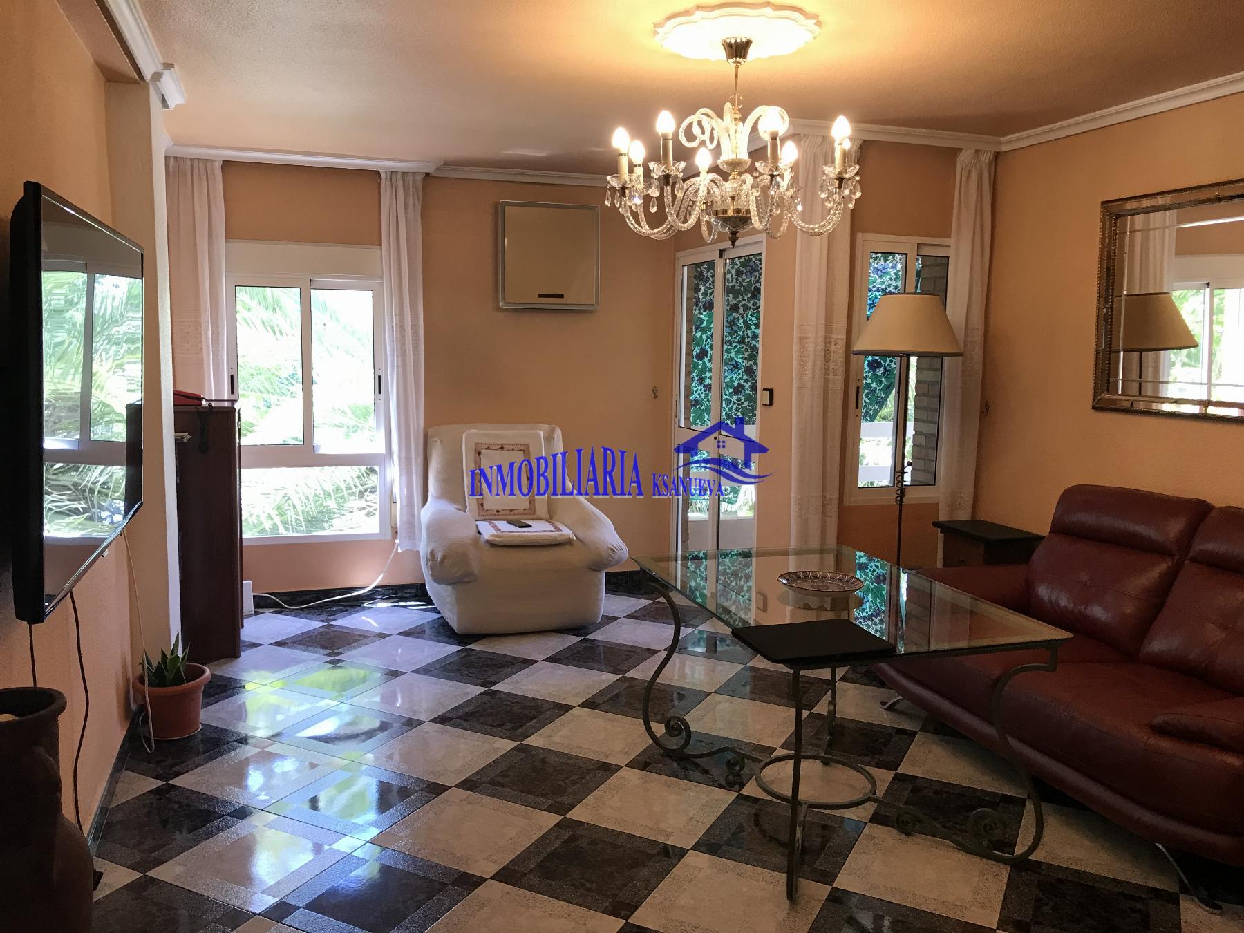 For sale of flat in Córdoba