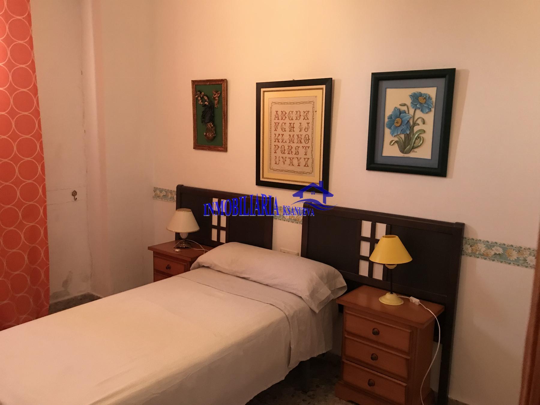 For sale of flat in Córdoba