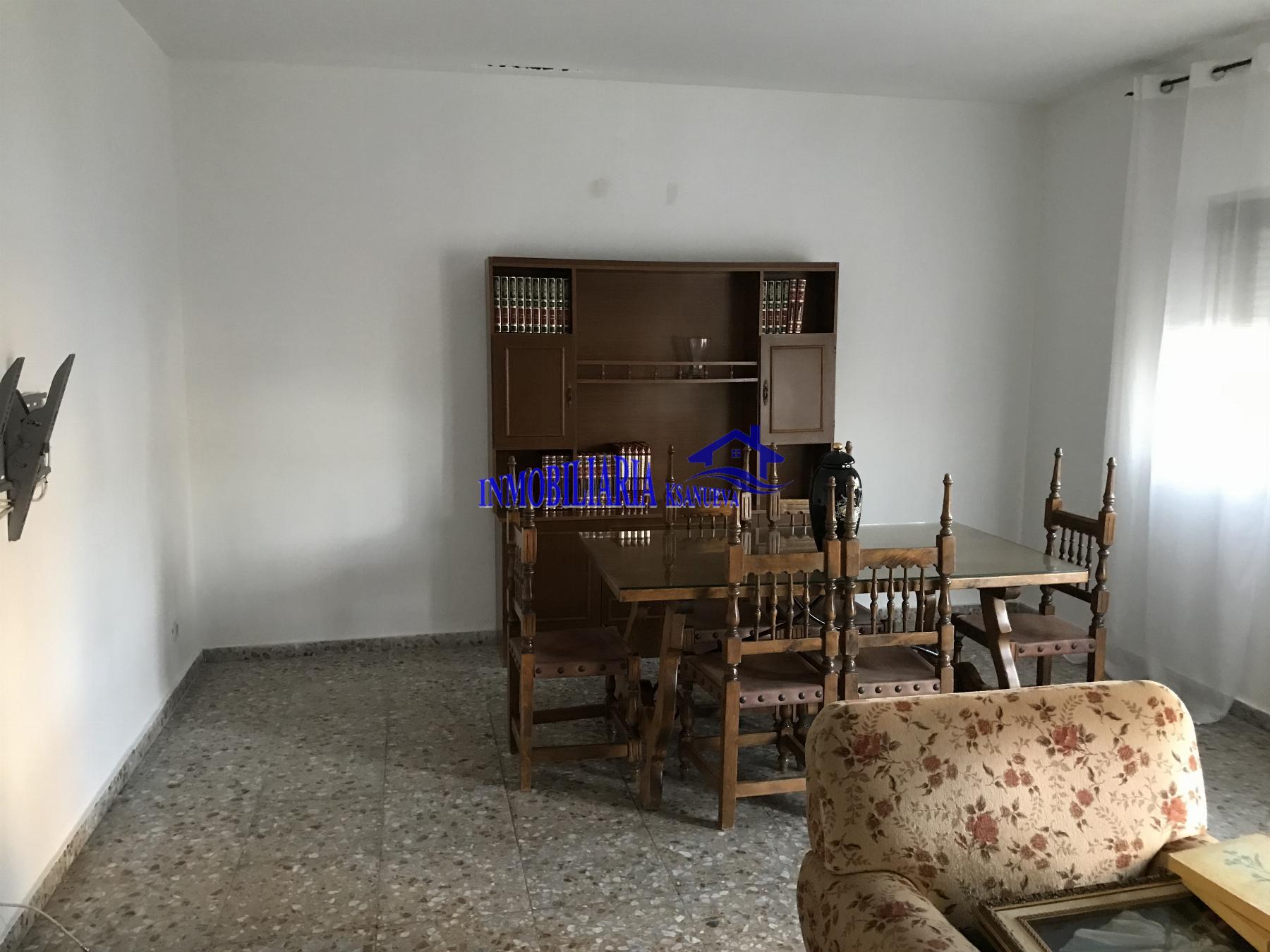 For sale of flat in Córdoba