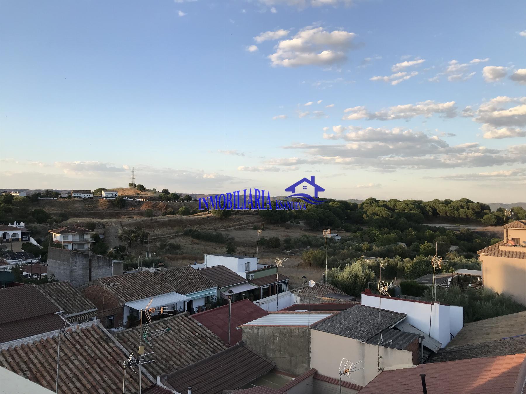 For sale of flat in Córdoba