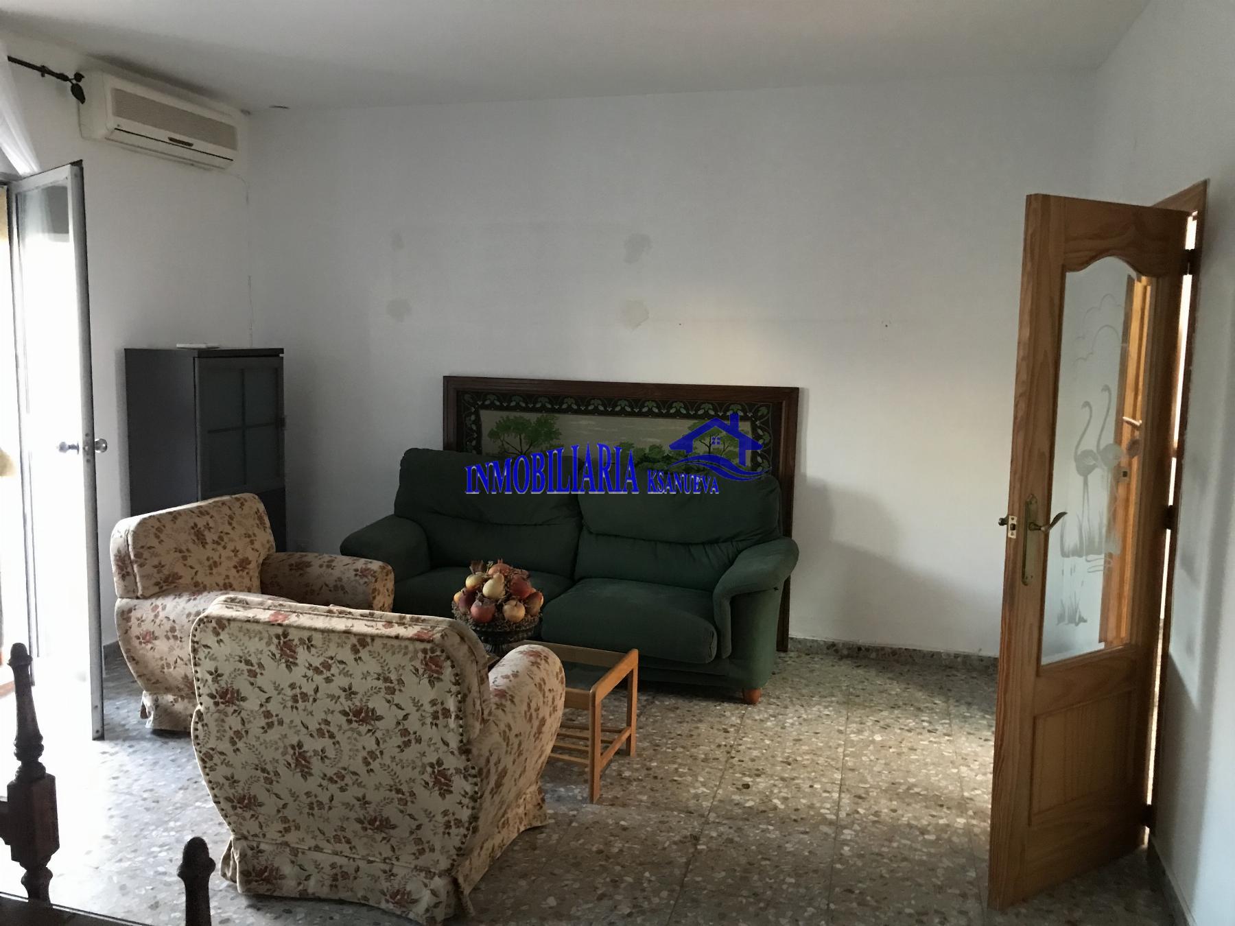 For sale of flat in Córdoba