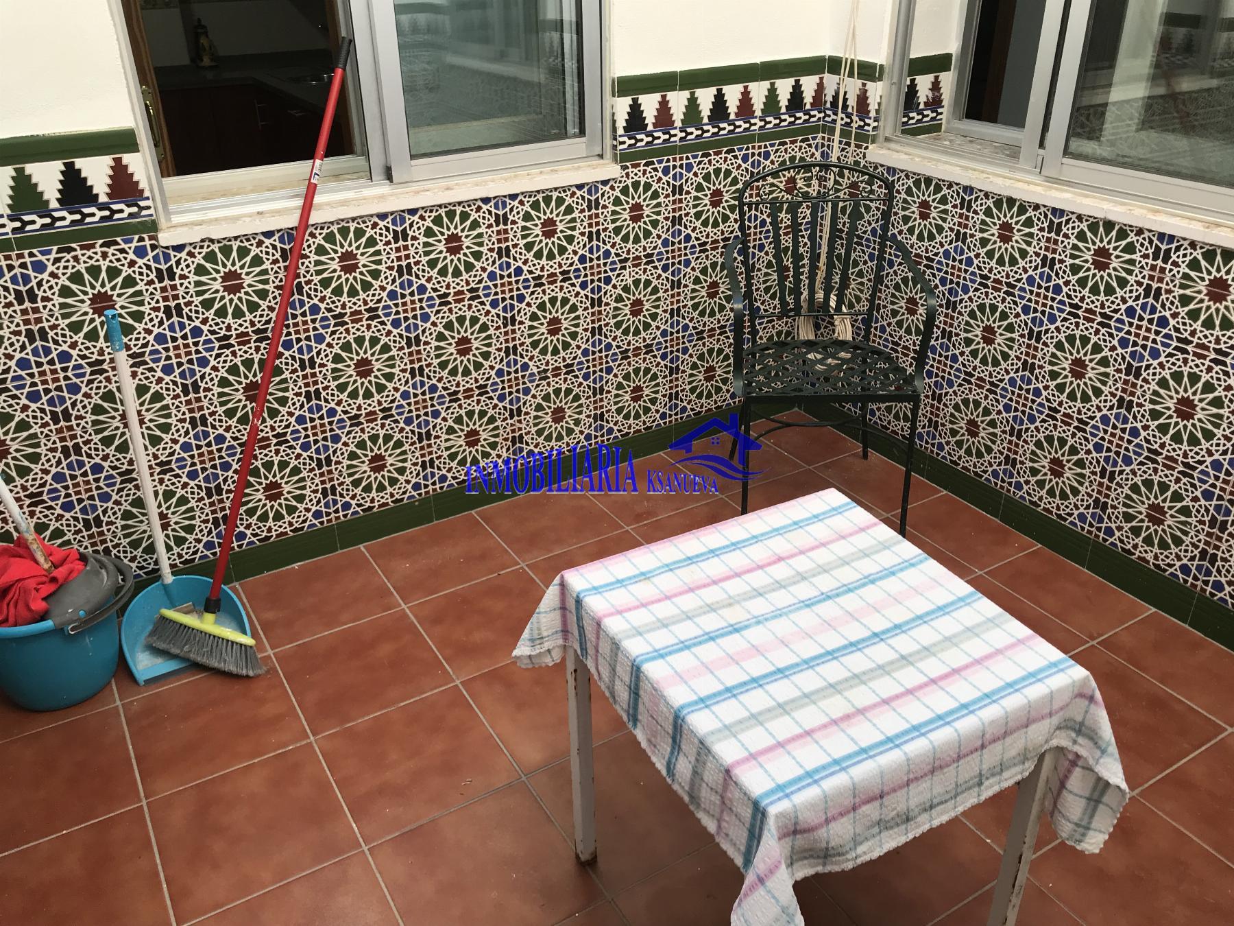 For sale of flat in Córdoba