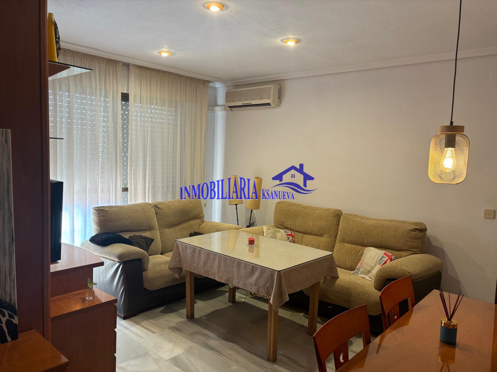 For sale of flat in Córdoba