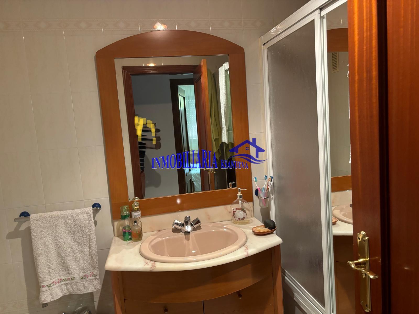 For sale of flat in Córdoba