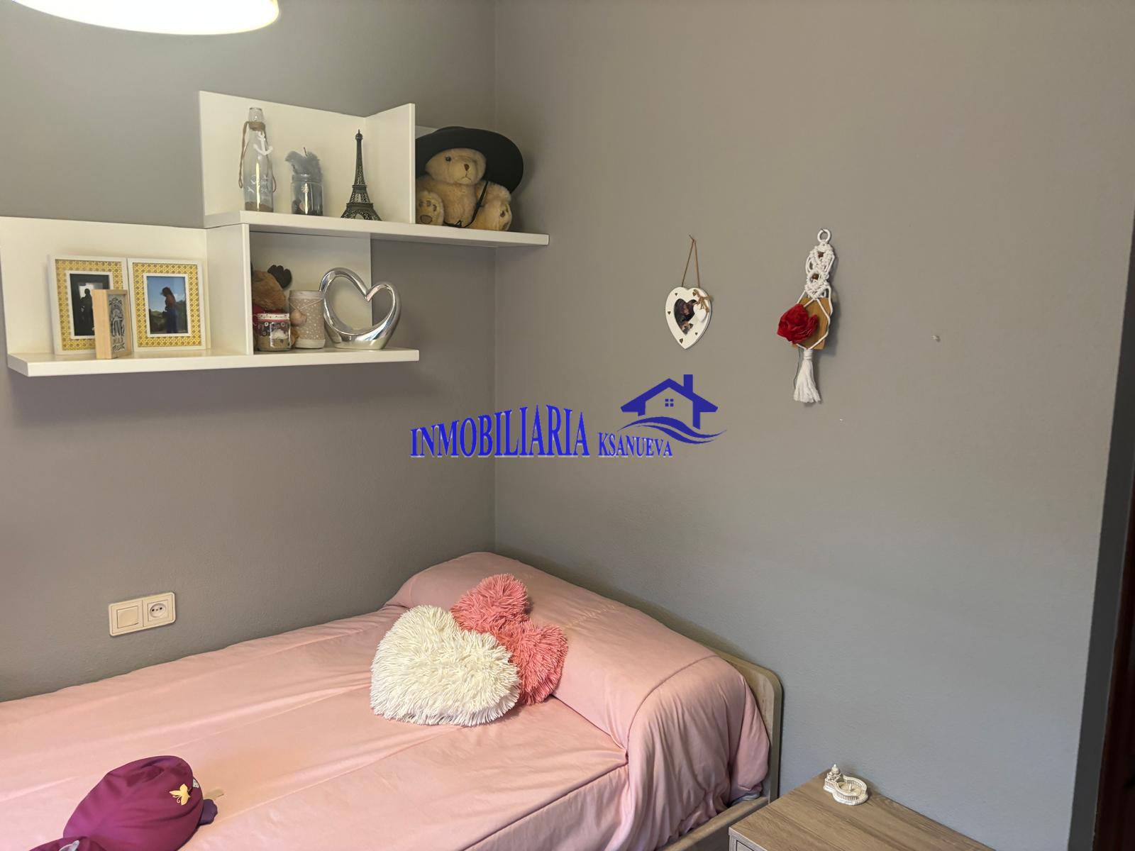 For sale of flat in Córdoba