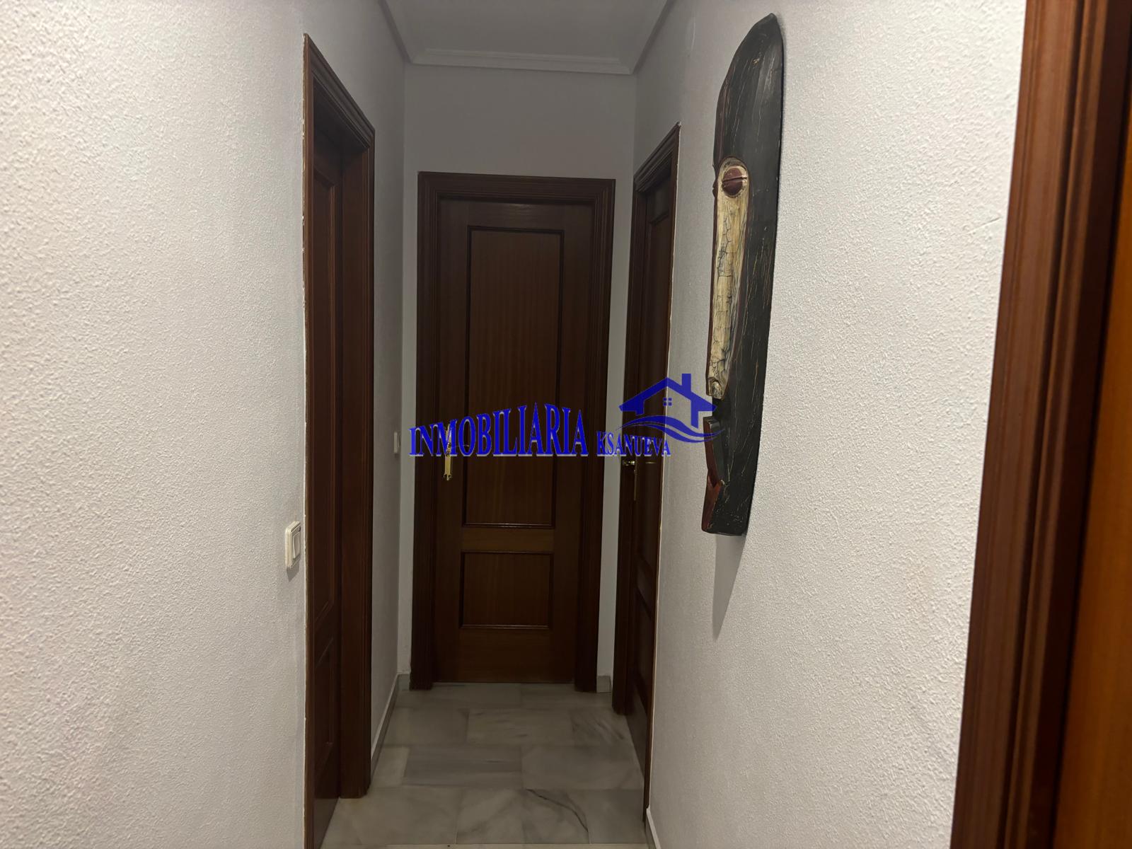 For sale of flat in Córdoba