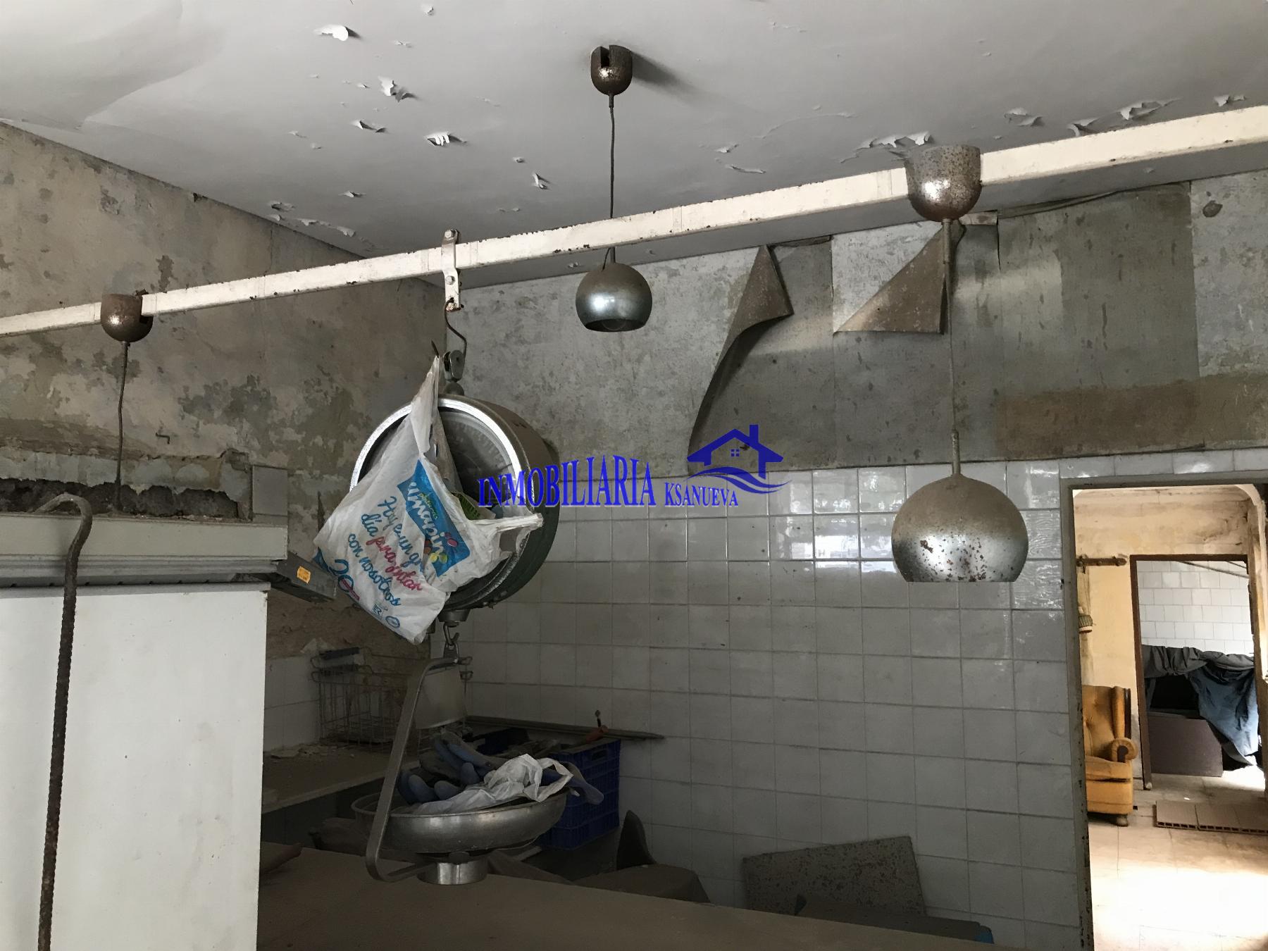 For sale of house in Córdoba