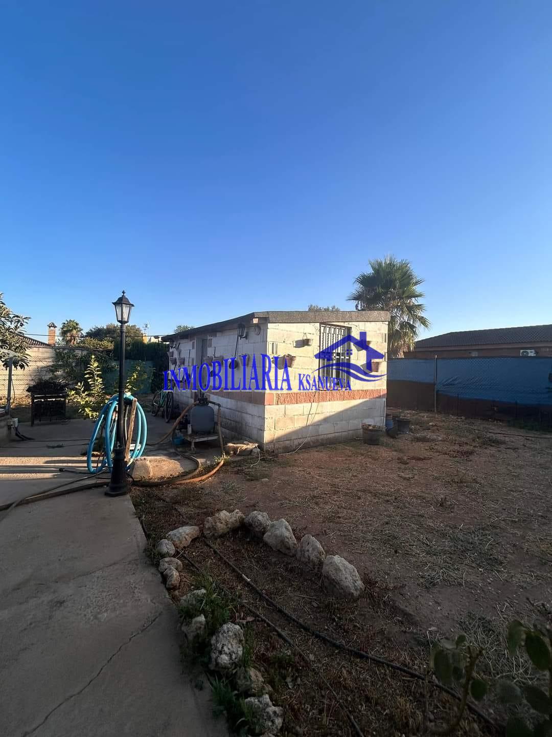For sale of chalet in Córdoba