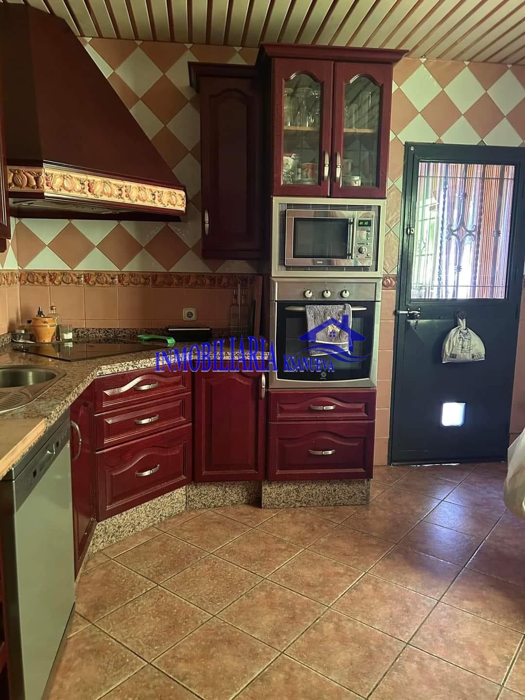 For sale of chalet in Córdoba