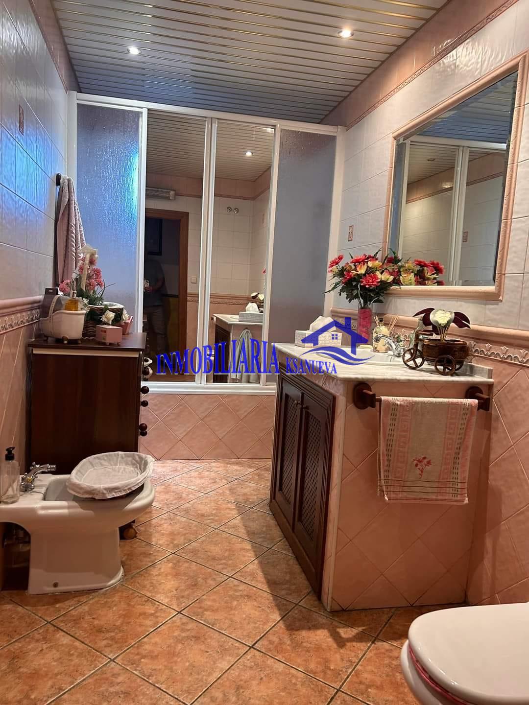 For sale of chalet in Córdoba