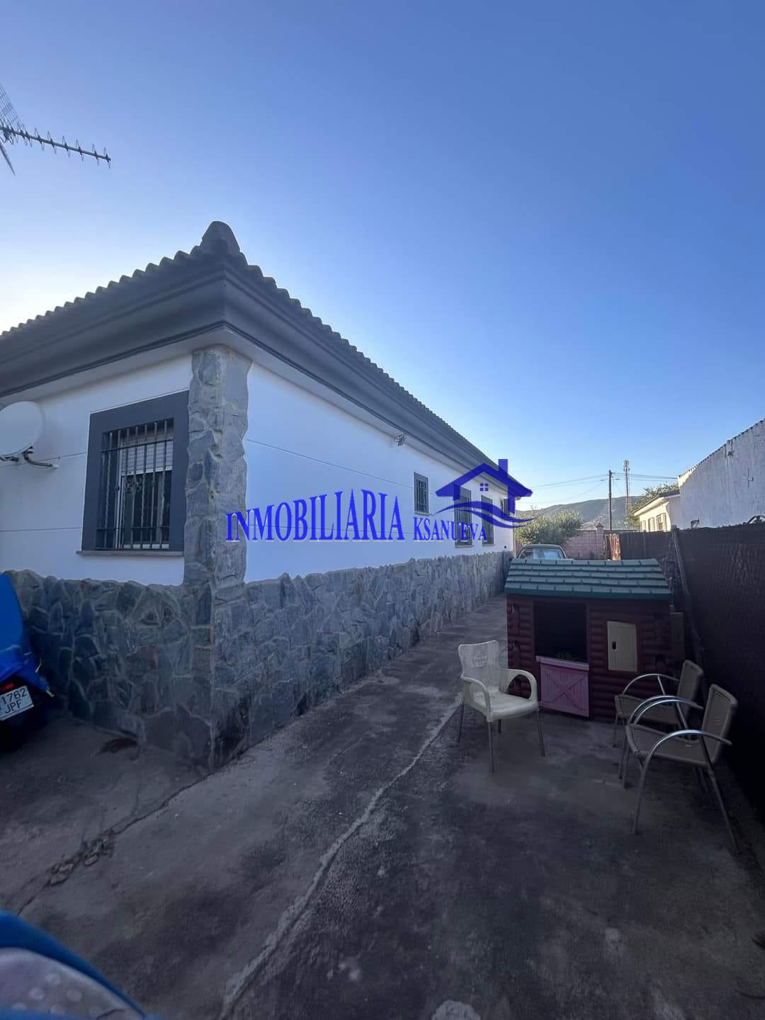 For sale of chalet in Córdoba