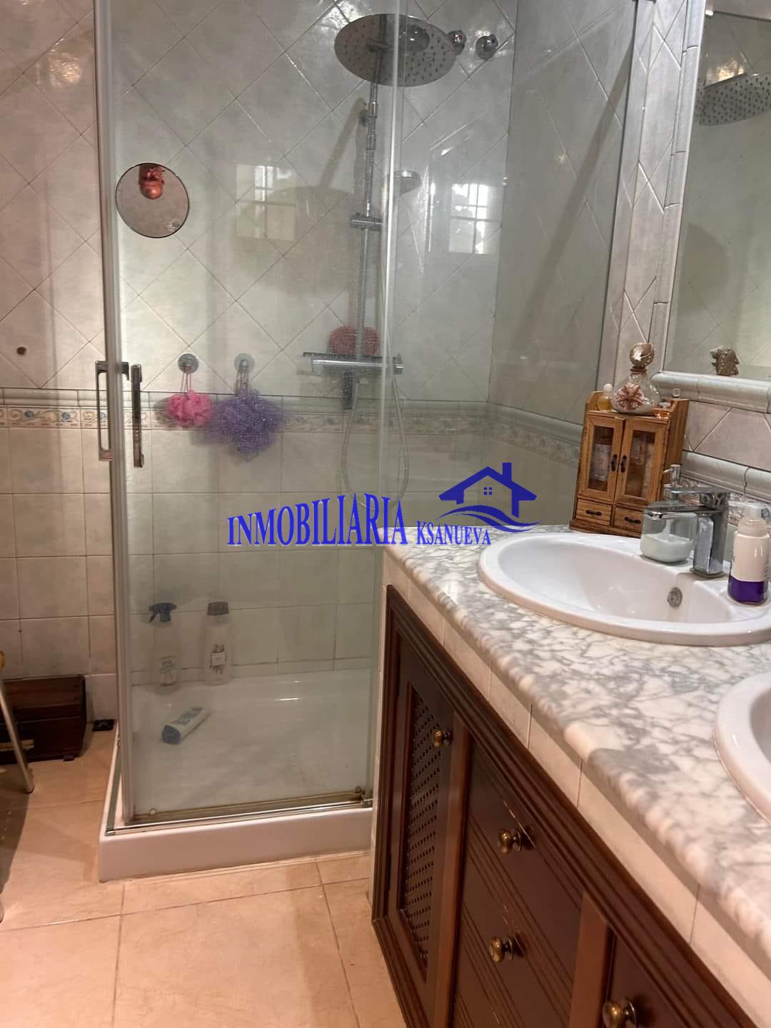 For sale of chalet in Córdoba