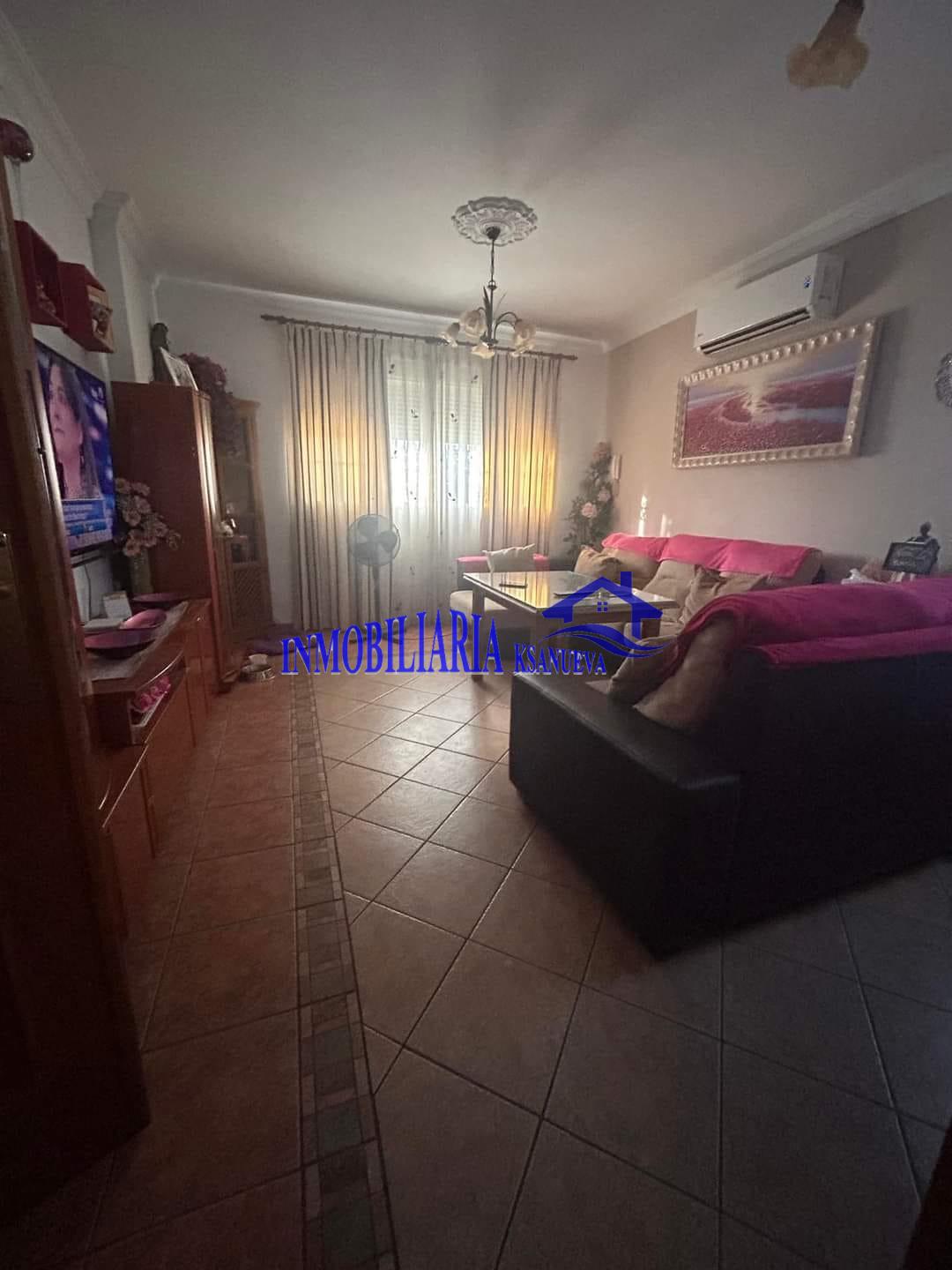 For sale of chalet in Córdoba