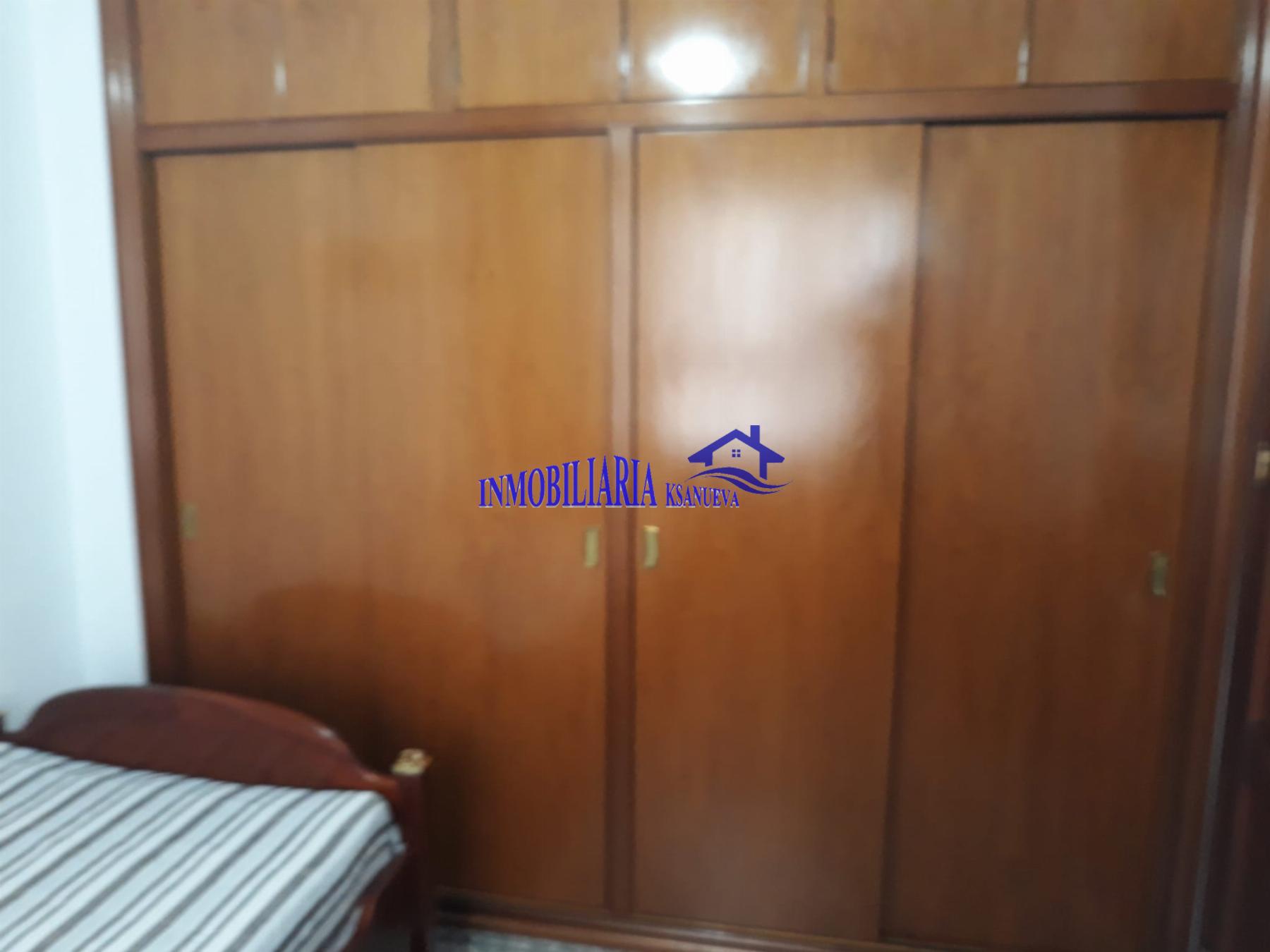 For sale of flat in Córdoba