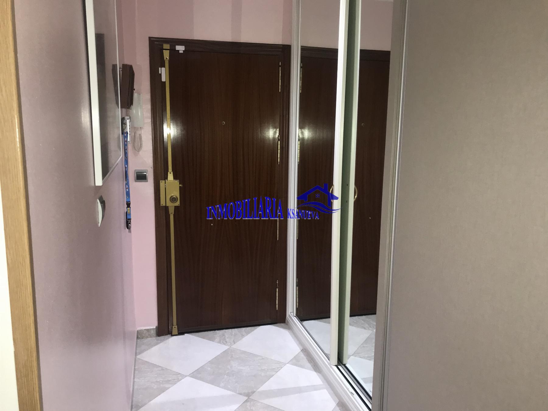 For sale of penthouse in Córdoba